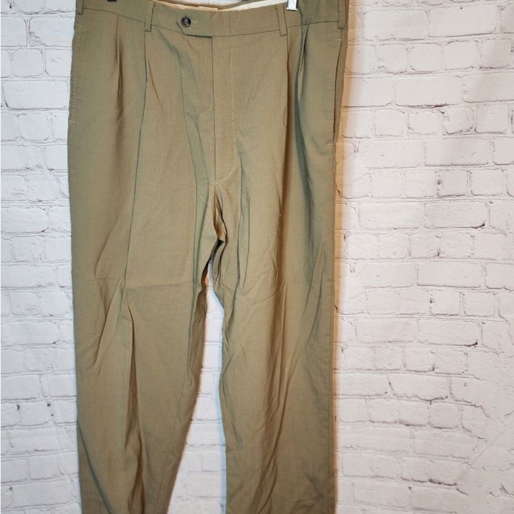 Classic Men's Tan Dress Pants